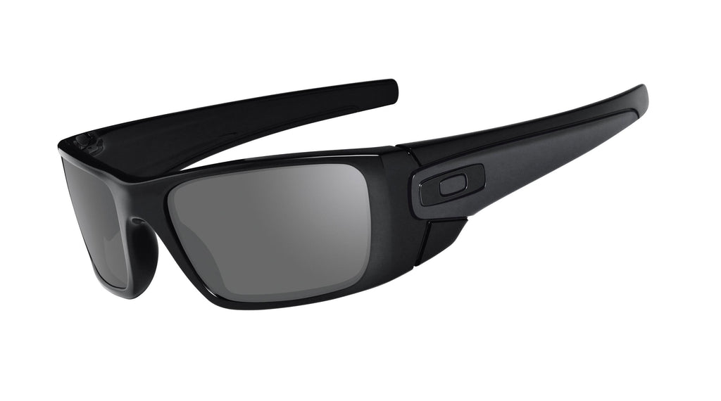 Óculos de Sol Oakley Fuel Cell - Potência e Estilo Inconfundíveis