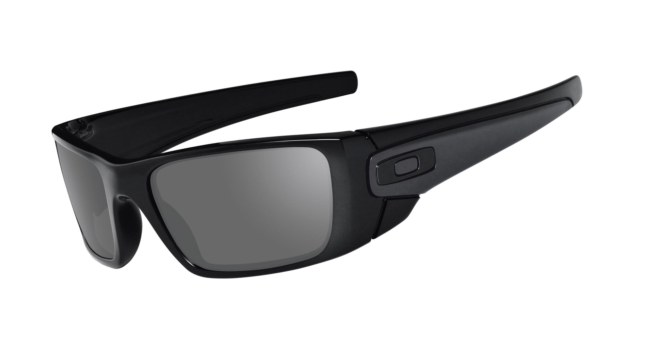 Óculos de Sol Oakley Fuel Cell - Potência e Estilo Inconfundíveis
