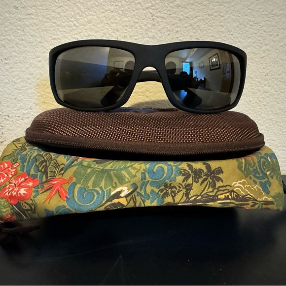 Óculos de Sol Maui Jim World Cup - Performance e Conforto para Aventuras Aquáticas